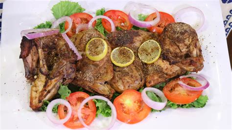  Sajji: Ein saftiges Stück vom Grill mit würziger Joghurt-Marinade!